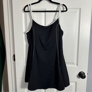 Magisculpt swim dress, size 20, shelf bra with cups, black/white, pool, beach